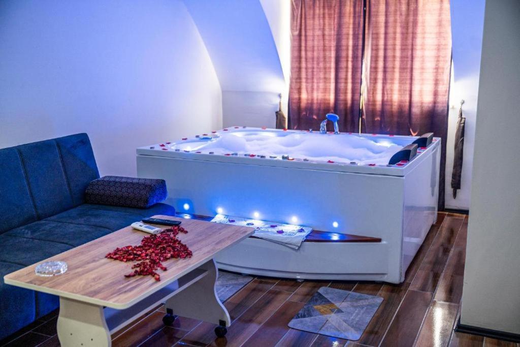 Ayya Suit Hotel Eskihisar Extérieur photo